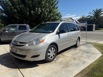 2005 Toyota Sienna