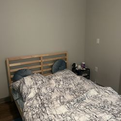 Bed (only Mattress And frame)