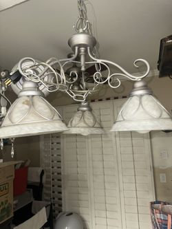 Beautiful  Chandelier - Wired- Easy install