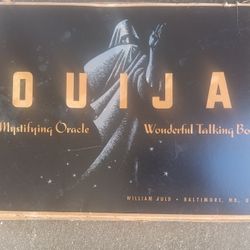 Vintage Ouja Board. 