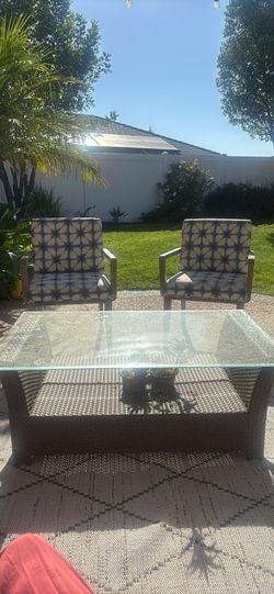 Coffee Table/ Outdoors 