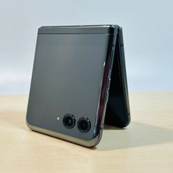 Motorola Razr PLUS 2023 256GB UNLOCKED Fully Functional