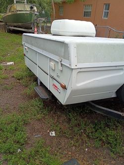 Coleman Taos Pop-Up Camper Trailer
