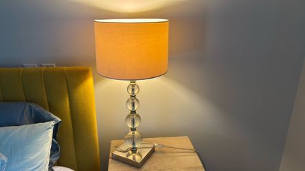 Nightstand lamp