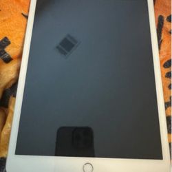 Apple iPad 7th gen
