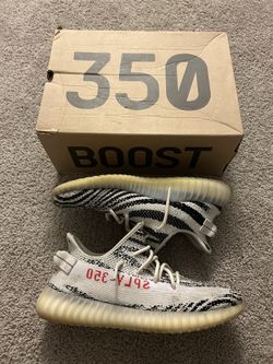 Yeezy Boost 350 V2 ‘Zebra’ Size 11
