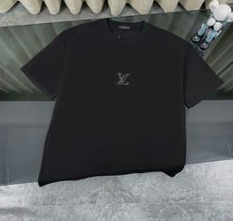 short sleeves
