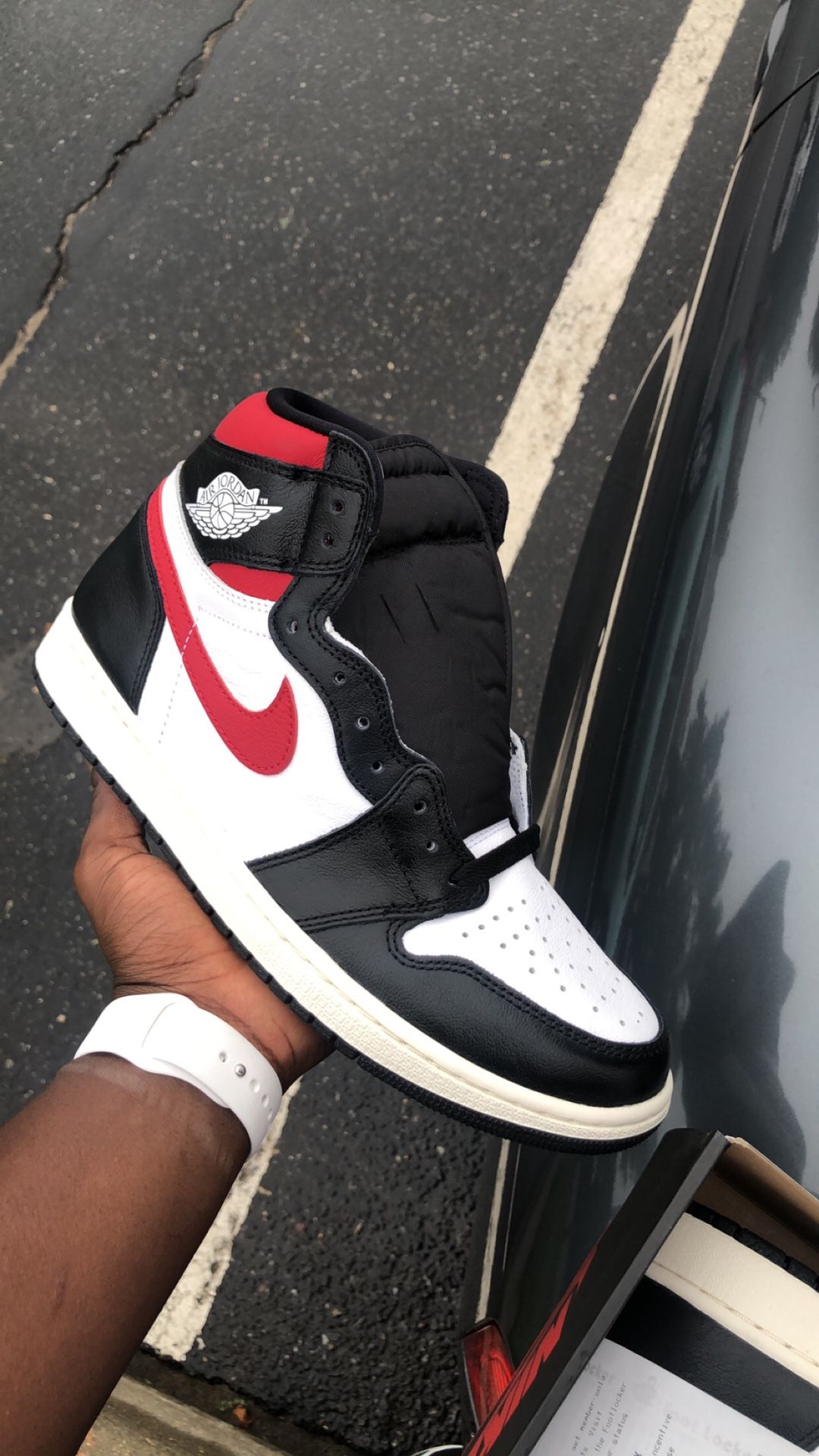 Jordan 1 gym red