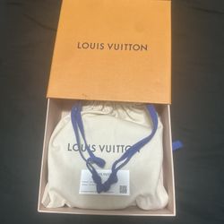 LOUIS VUITTON BELT