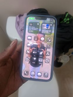 iPhone 16e