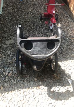 3-wheeled stroller