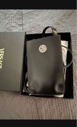 New Versace employee phone crossbody $1500