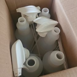 2 Boxes Of New Spray Bottles