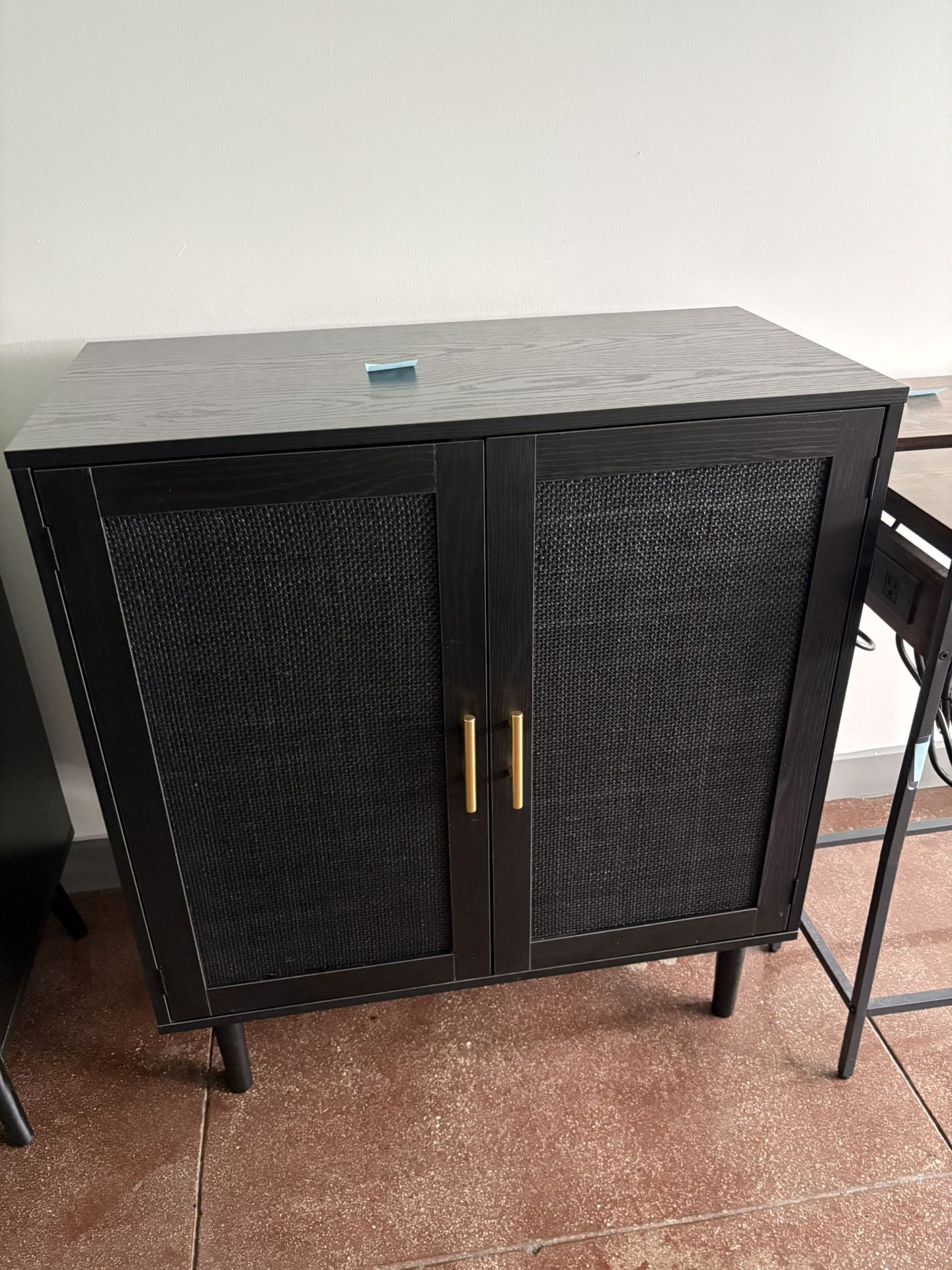 TWO SHELVE CABINET