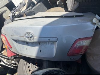 Camry trunk lid