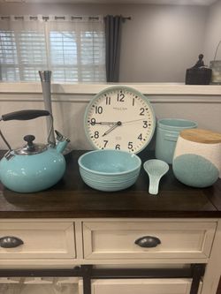 Turquoise Kitchen 7 Items Teapot Utensil Jar Fruit Bowl Clock