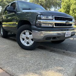 2002 Chevy Tahoe Runs Great 