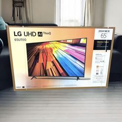 HD332 65UT80 65” Lg smart 4k led Uhd tv floor model 