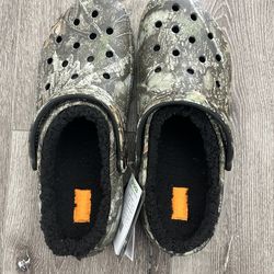Men's Crocs Classic Lined Realtree APX Clogs BRAND NEW Size 13