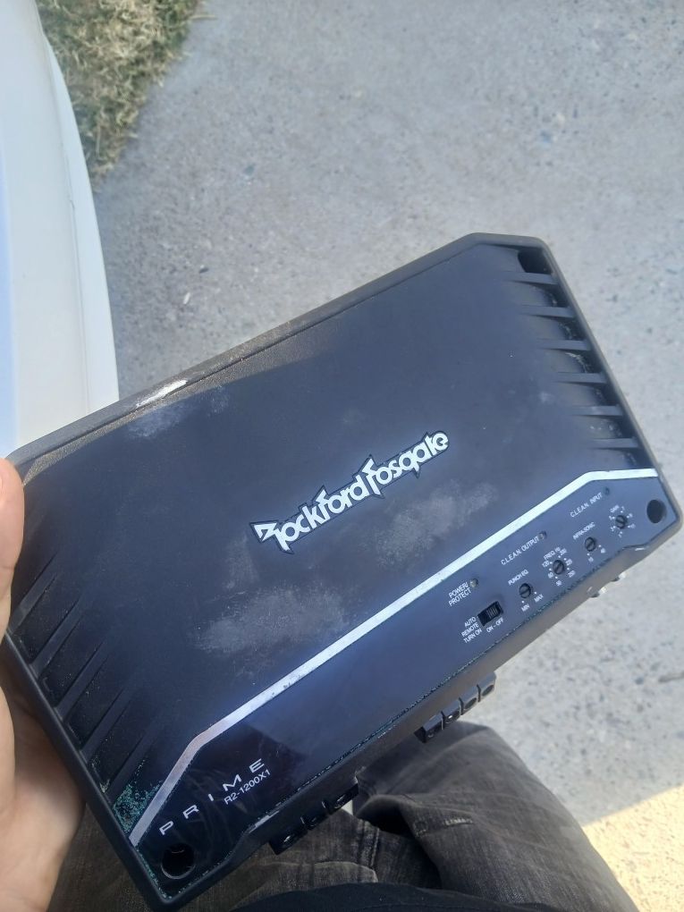 Rockford Fosgate Amplifier