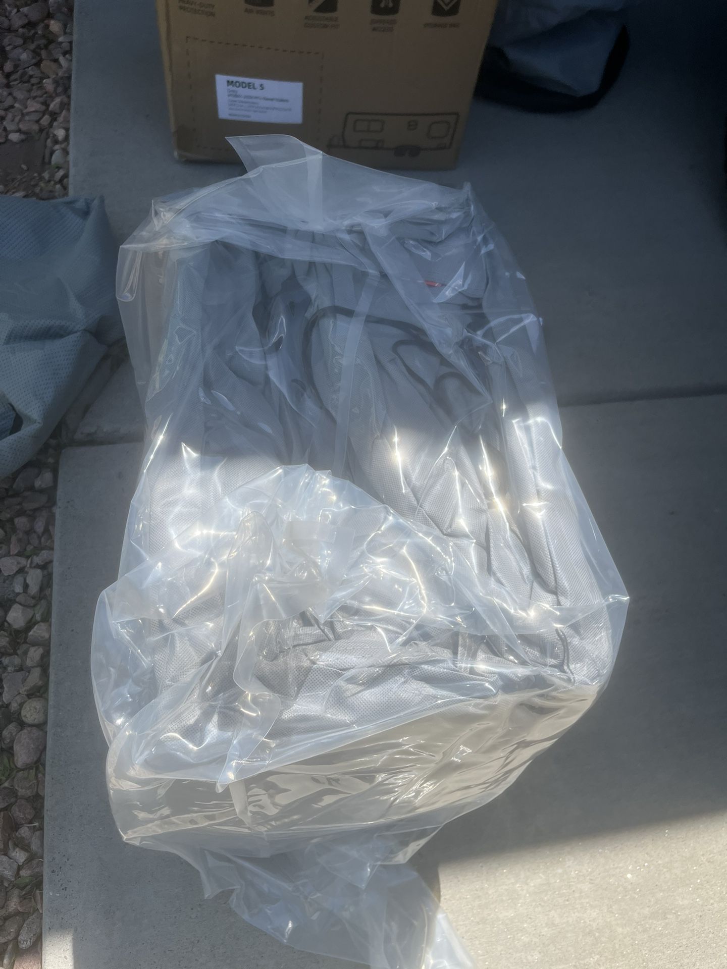 BRAND NEW Travel Trailer RV Cover, 24’ L x 8’ W x 8’H