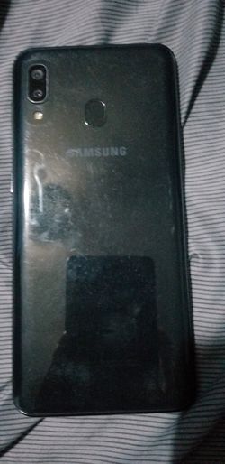 Samsung A20