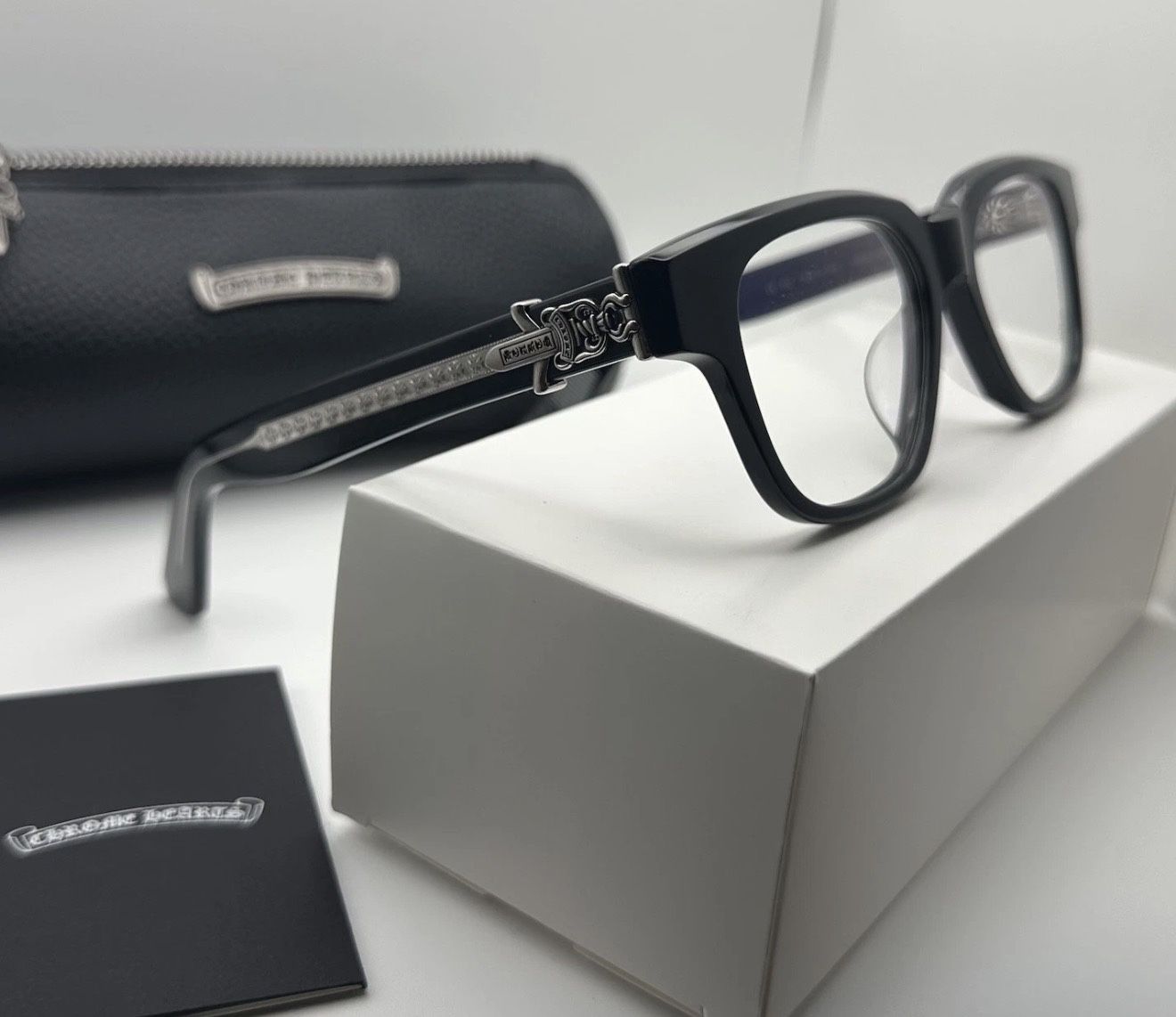 Chrome Hearts Vagillionaire Glasses