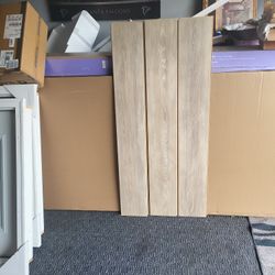 Premium Laminate Flooring Water Resistant  30 Cases From Lumber Liquidators 