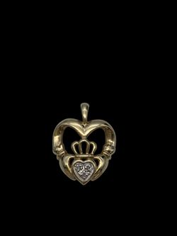 3/4" Caddagh pendant #31545