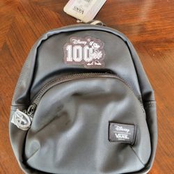 VANS DISNEY 100th Anniversary Personal Purse Bag/Backpack 🎒 