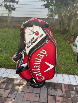 Callaway golf great big Bertha XR chrome soft staff golf bag. Tour issue. Missing back panel