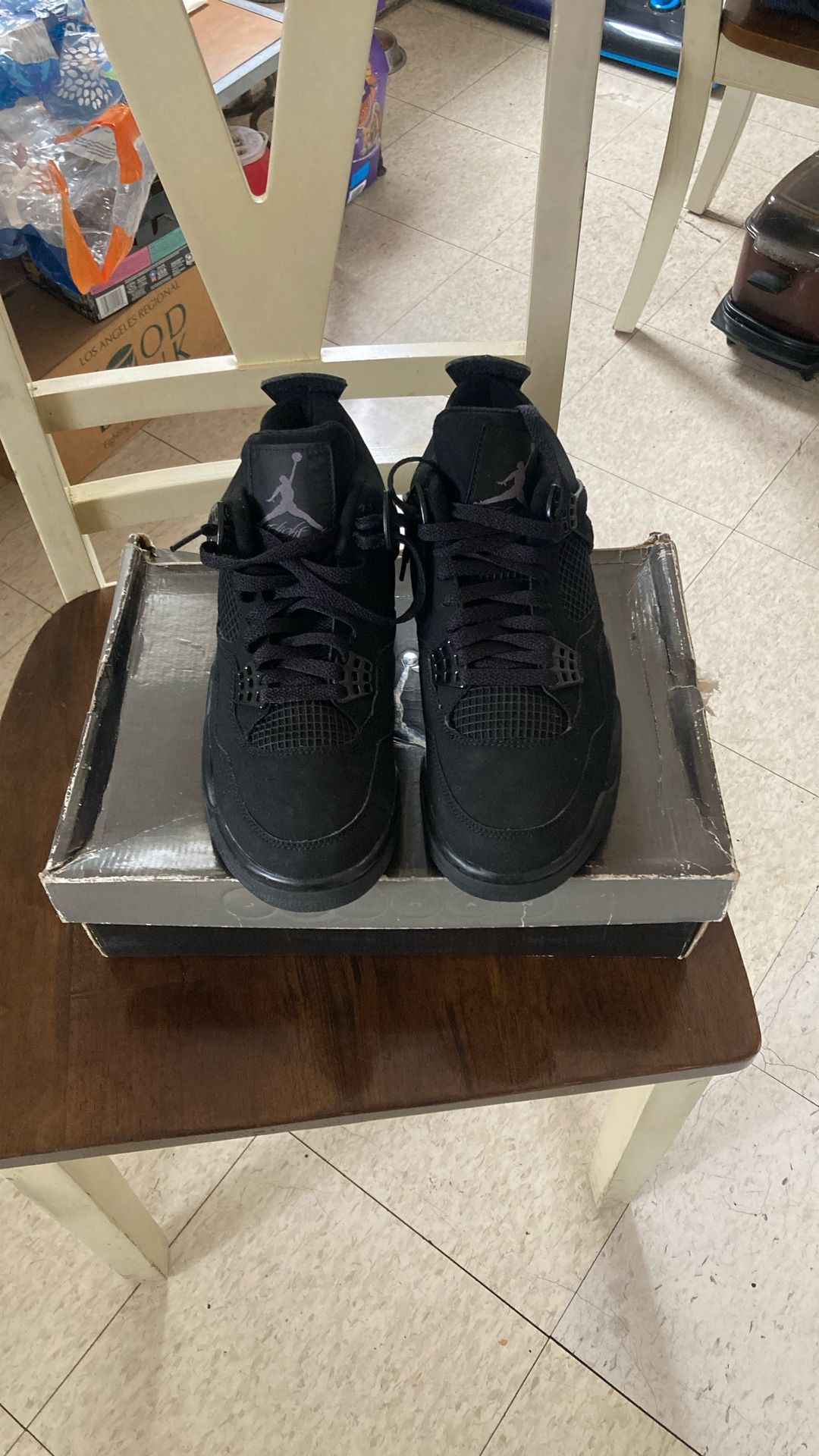 “Black Cats” Jordan 4 Retro 2008