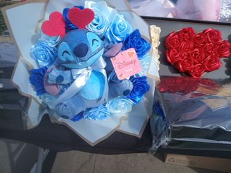 STITCH ETERNAL ROSE BOUQUET