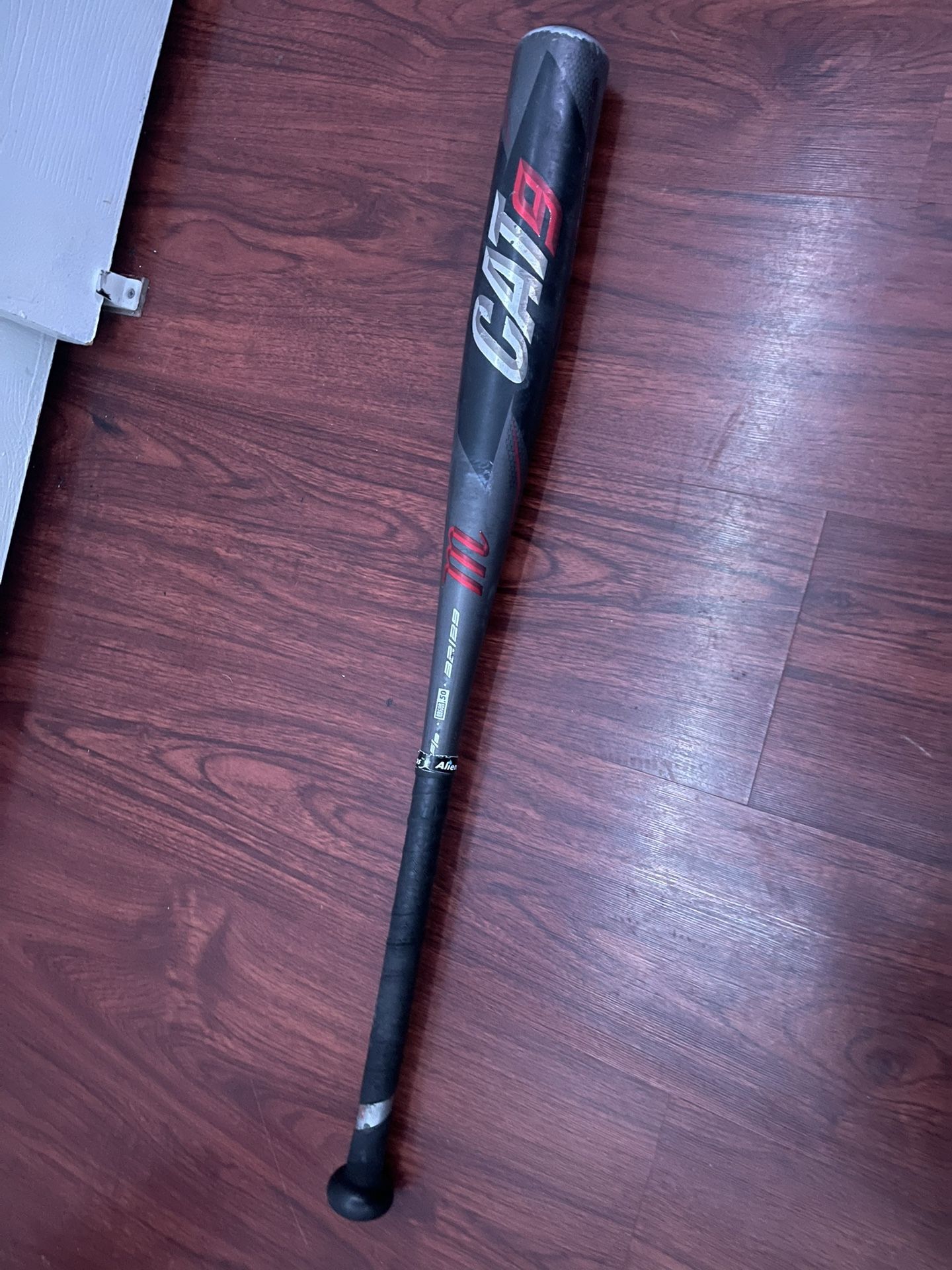 cat 9 baseball bat