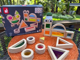 Translucent sensory stacking wooden blocks