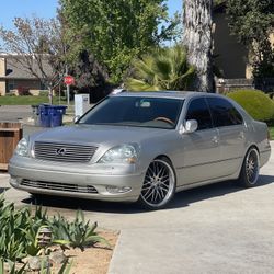 2002 Lexus LS 430