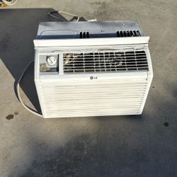 LG air Conditioner A/c 5000 BTU 