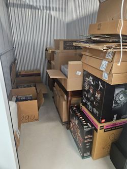 WILL BUY ENTIRE LEGO COLLECTIONS AND LOTS CASH!!