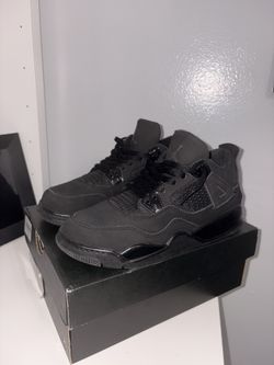 Jordan 4 Black Cats