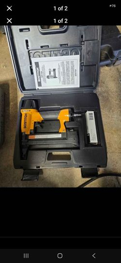 Bostitch SX150 Pneumatic Stapler with Case