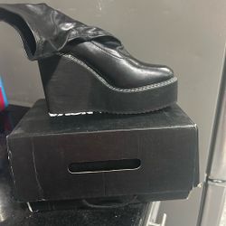 Black Boots Size 8