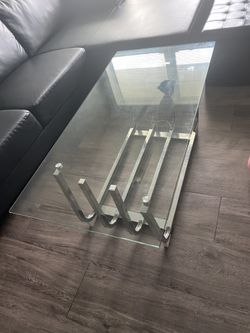 Coffee Table and Side Table 