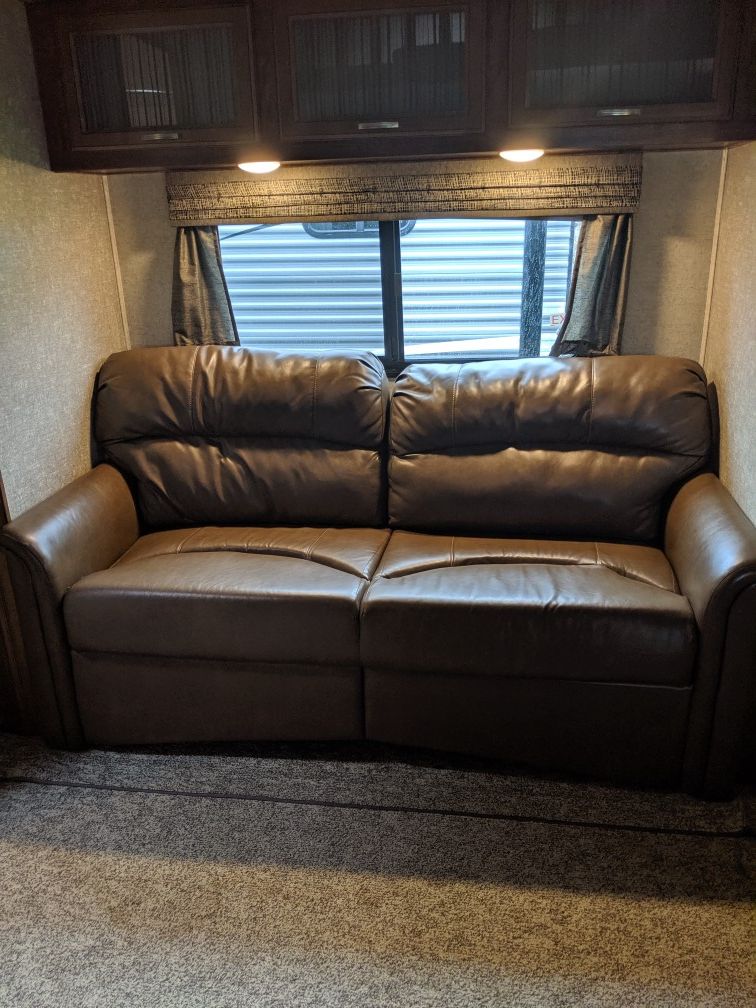 Brown RV Pull out Couch Futon Bed
