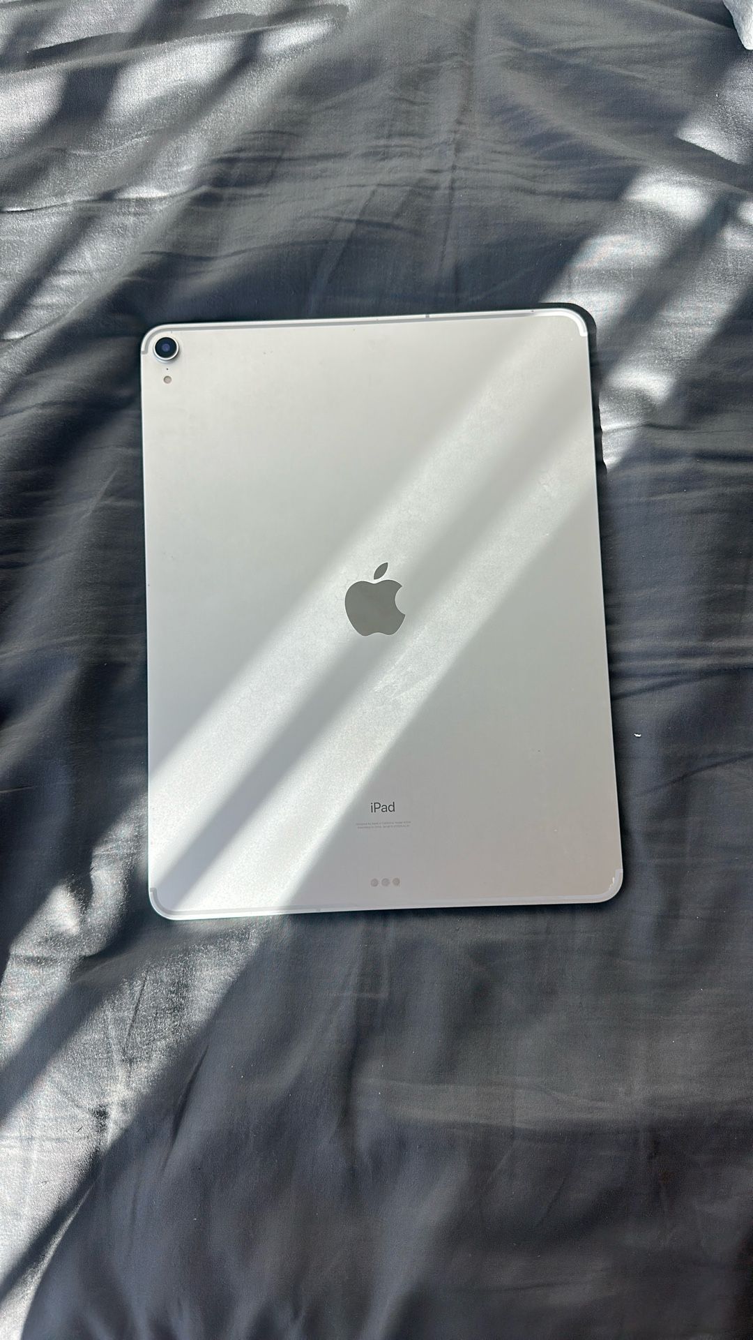 Apple 12.9” iPad Pro (3rd Generation)