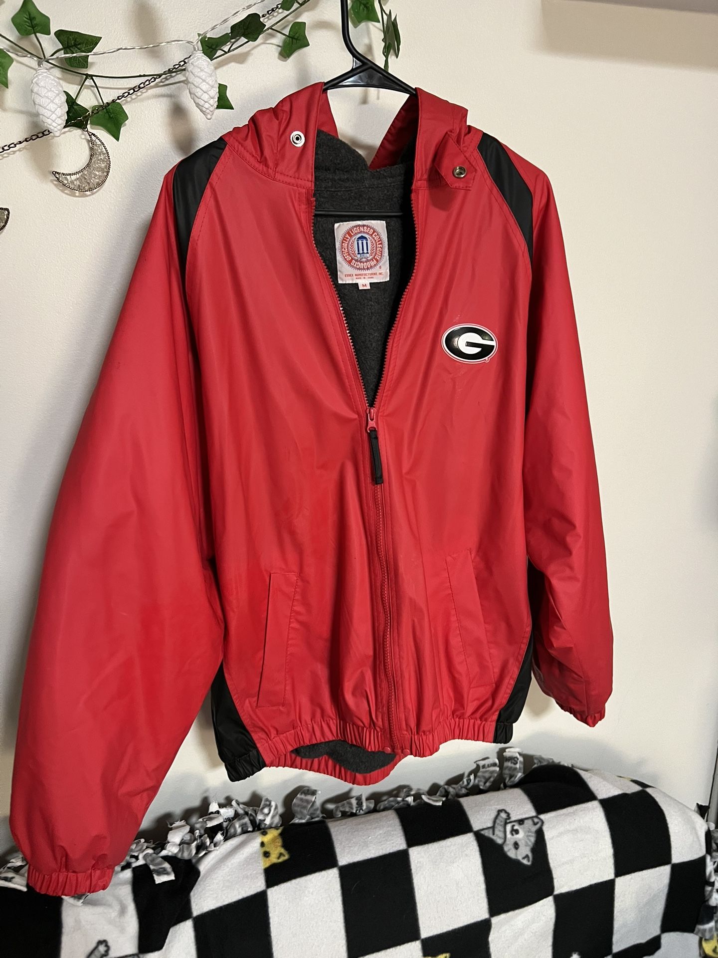 Vintage Georgia Bulldogs Logo Athletic Jacket Size M Full Zip Hood Parka Puffer