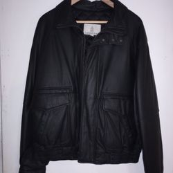 Brand New Medium London Fog Leather Jacket Wore Two Times Beautiful Condition