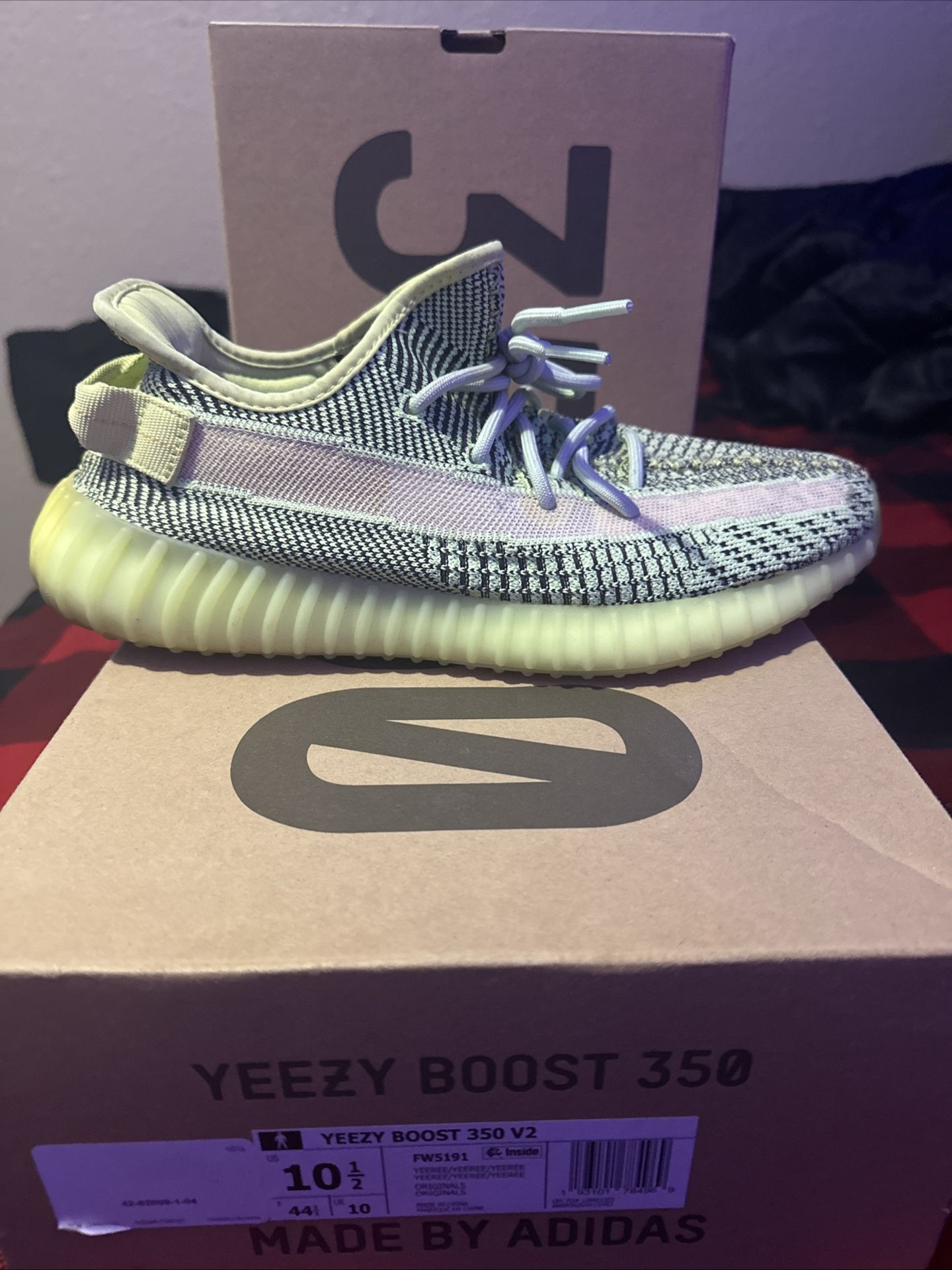 adidas Yeezy Boost 350 V2 Yeezreel Size 10.5 Non-Reflective Pre-owned