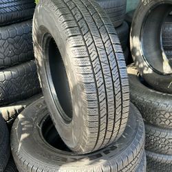 LT Nexen 235/80/17 Almost New 