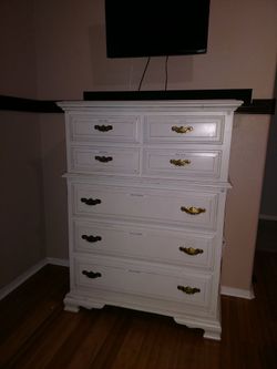 Shabby Chic Dresser