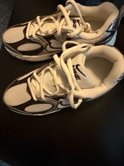 Boy NIKE V5 NR LACE  2Y